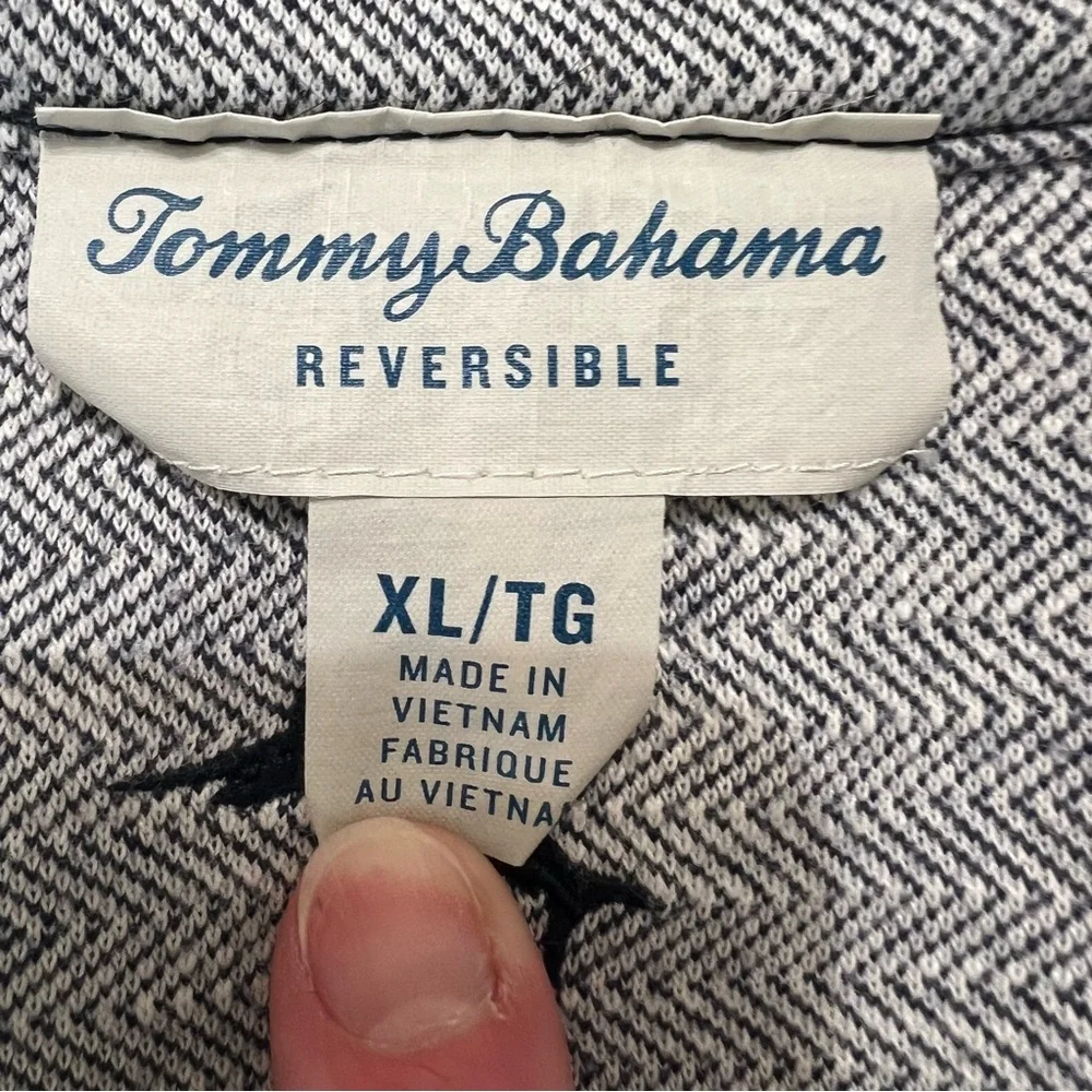 Tommy Bahama Switch It Up Reversible Quarter Zip Pullover XL Blue & White